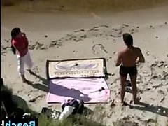 видео мусульманок на пляже вуаеризмвидео мушина сексом порно