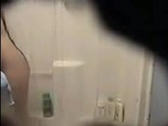 личное видео как мастурбирует девушка с волосатой пиздой